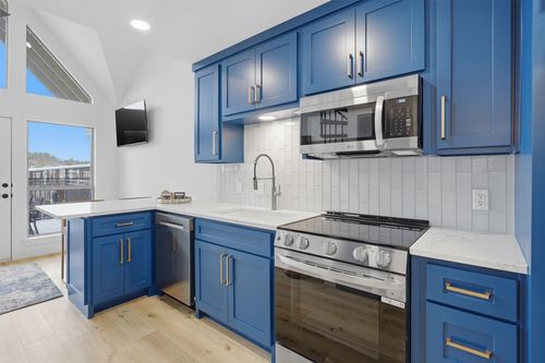 unit-6-3007 Upcreek Aly, Strawn, TX, 76475-2446 | Card Image