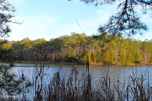 145 Heron Dr, Havelock, NC, 28532-8663 | Card Image