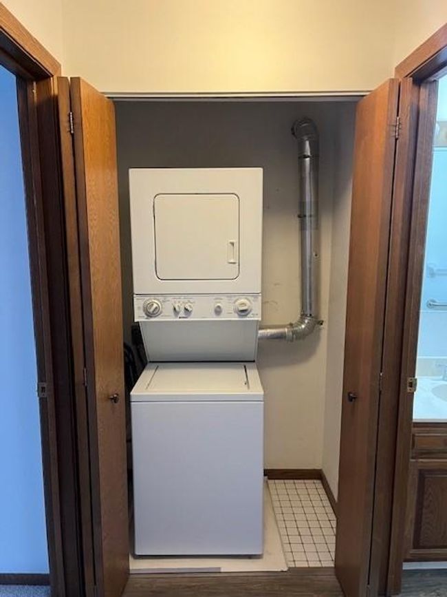 APT-203 - 4625 Minnetonka Blvd, Condo with 2 bedrooms, 2 bathrooms and null parking in Saint Louis Park MN | Image 10
