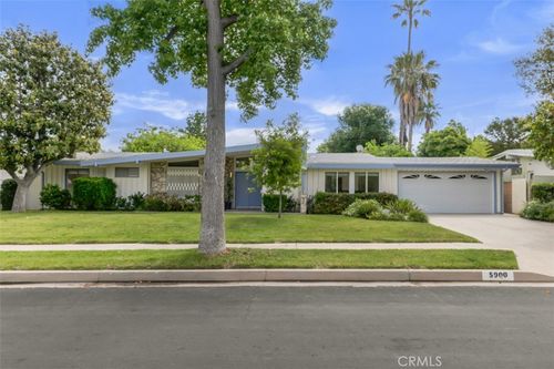 5900 Kentland Ave, Woodland Hills, CA, 91367-3308 | Card Image