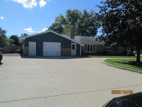 8235 Old Spring St, Mount Pleasant, WI, 53406-3239 | Card Image