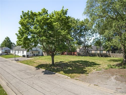 50-50 Benefield Pl, Tonawanda, NY, 14150-7937 | Card Image