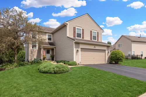 1211 N Lancaster Cir, South Elgin, IL, 60177-2709 | Card Image
