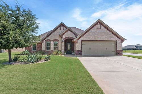 427 River Bank Ln, Granbury, TX, 76049-1195 | Card Image