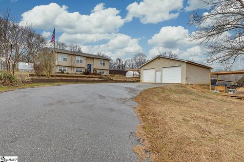 115 Shadow Hills Ln, Liberty, SC, 29657-9621 | Card Image