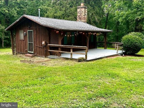 19330 Mountain Spring Ln, LEESBURG, VA, 20175-9157 | Card Image
