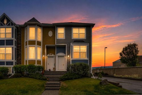 124 Lavender Link, Chestermere, AB, T1X0E6 | Card Image