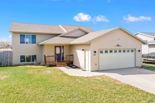 495 Stealth Ln, Box Elder, SD, 57719-9626 | Card Image