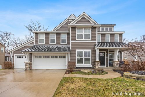 3099 Lowingwood Ct, Jenison, MI, 49428-8689 | Card Image