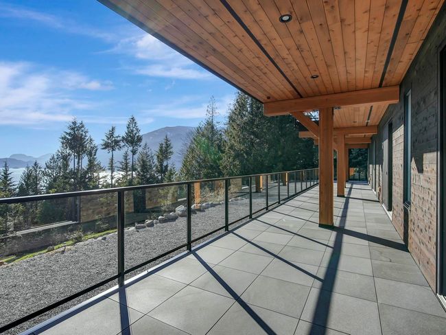 1024 Goat Ridge Drive, House other with 7 bedrooms, 4 bathrooms and 6 parking in Squamish BC | Image 33