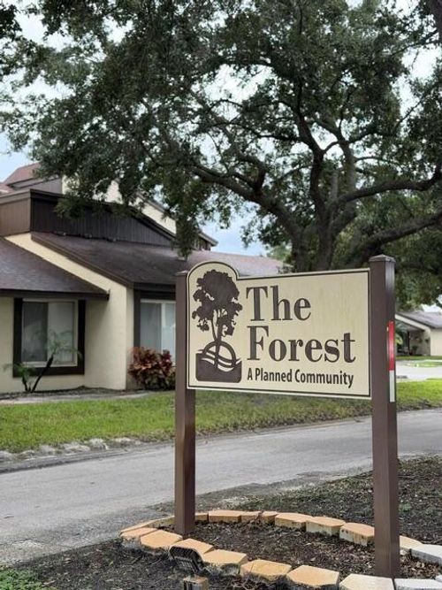 20-5260 Bosque Ln, West Palm Beach, FL, 33415-2636 | Card Image