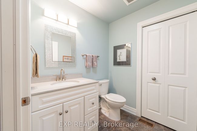 686 Warner Rd, House other with 6 bedrooms, 4 bathrooms and 6 parking in Niagara On The Lake ON | Image 23