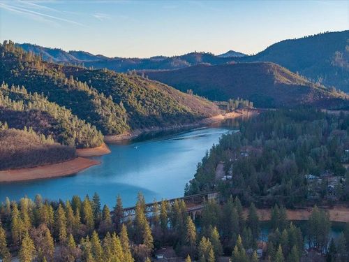 000 Morning Mist Dr., Lakehead, CA, 96051 | Card Image