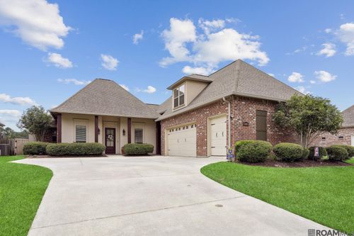 13182 Brookcrest Dr, Walker, LA, 70785-5544 | Card Image