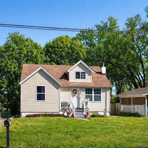 7501 Rowles Ave, Saint Louis, MO, 63135-3230 | Card Image