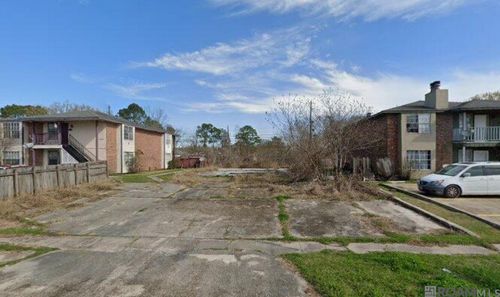 8245 Ned Ave, Baton Rouge, LA, 70820-8102 | Card Image