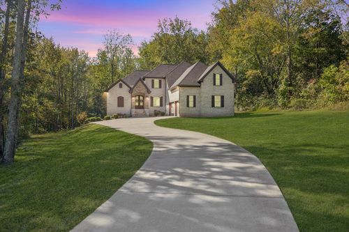 1040 Washington Dr, Cottontown, TN, 37048-4740 | Card Image