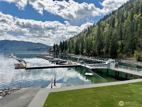 7-11415 S Lakeshore Rd, Chelan, WA, 98816-9221 | Card Image