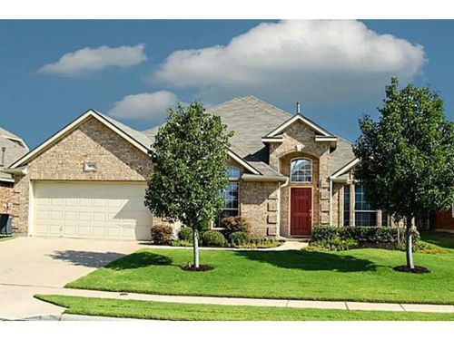 10225 Red Bluff Ln, Fort Worth, TX, 76177-7353 | Card Image