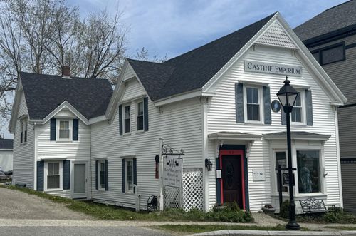 15 Main Street, Castine, ME, 04421 | Card Image
