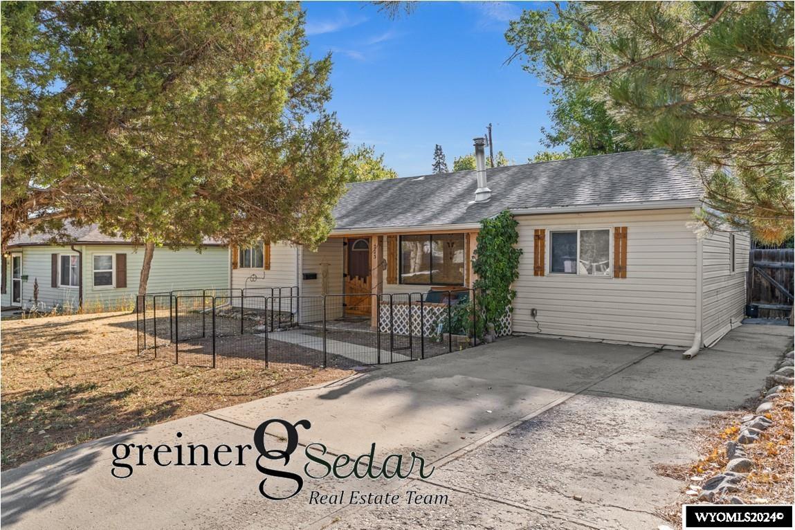 Iowa Ave, Casper, WY 82609