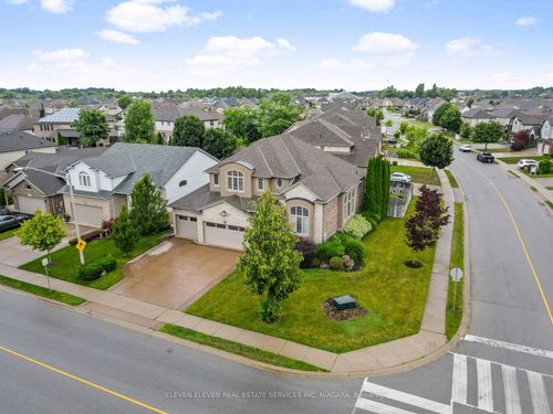 8535 Forestview Blvd, Niagara Falls, ON, L2H0B2 | Card Image