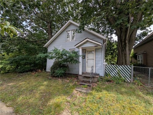 6020 Engel Ave, Cleveland, OH, 44127-1728 | Card Image