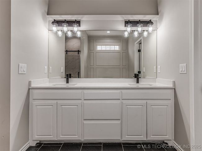 311 E 126 Th St S, House other with 3 bedrooms, 2 bathrooms and null parking in Jenks OK | Image 27
