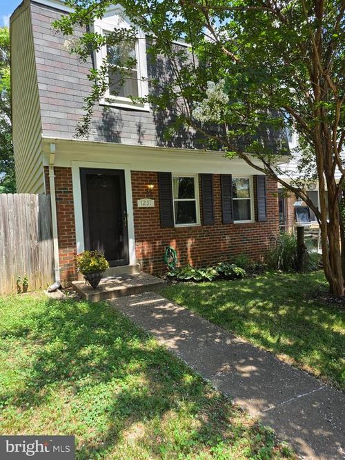 1231 Thomas Jefferson Pl, FREDERICKSBURG, VA, 22405-1652 | Card Image