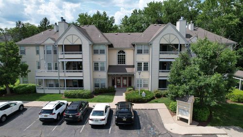 11-113 Cascade Ct, Princeton, NJ, 08540-7804 | Card Image