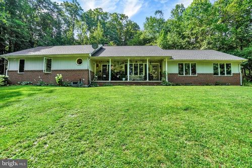 2900 Deep Hollow Rd, DOVER, PA, 17315-2524 | Card Image