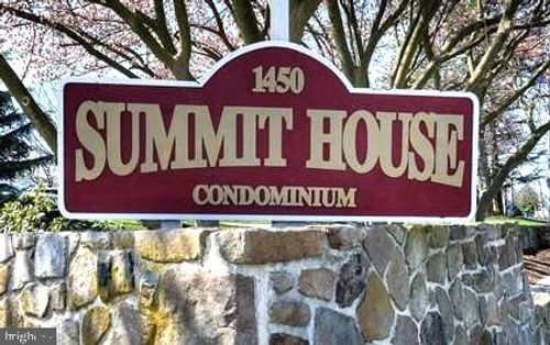 668-668 Summit House, WEST CHESTER, PA, 19382 | Card Image