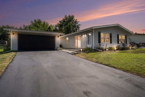 362 W, Wheeler, IN, 46393 | Card Image