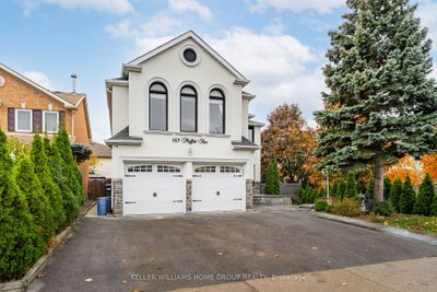 163 Moffatt Ave, House other with 4 bedrooms, 4 bathrooms and 6 parking in Brampton ON | Image 2