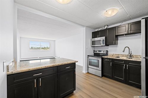 21-2620 5th Ave N, Regina, SK, S4R5E5 | Card Image