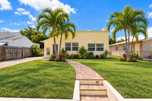 830 Valley Forge Rd, West Palm Beach, FL, 33405-3936 | Card Image