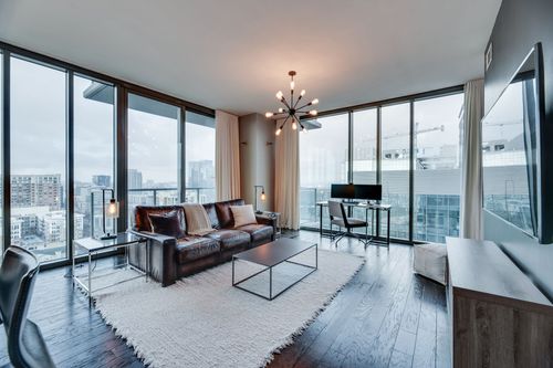 apt-1915-1212 Laurel St, Nashville, TN, 37203-4299 | Card Image