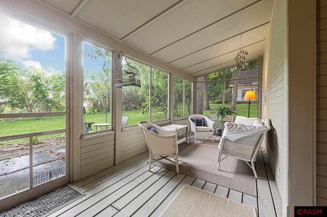 104 N 8 Th St, House other with 4 bedrooms, 5 bathrooms and null parking in Henderson MN | Image 20