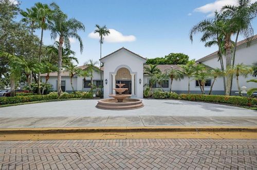 apt-129-2640 S University Dr, Davie, FL, 33328-1476 | Card Image