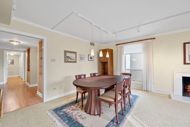 APT-315 - 660 Winnetka Mews, Condo with 2 bedrooms, 2 bathrooms and 1 parking in Winnetka IL | Image 4