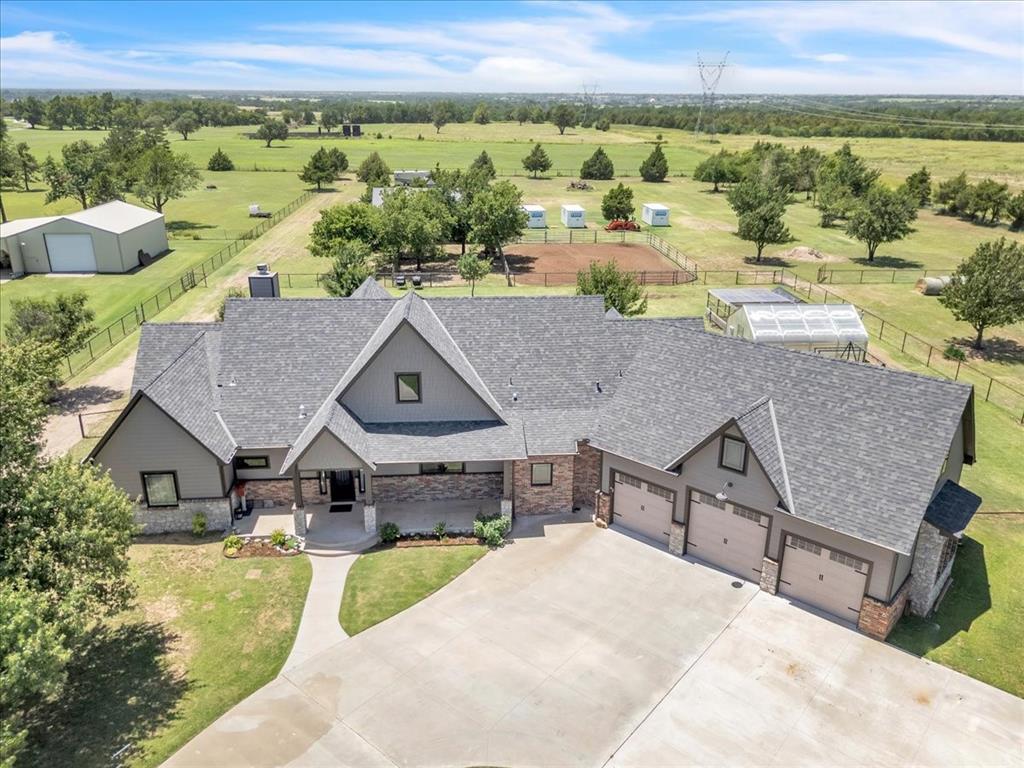 May Ave, Edmond, OK 73012
