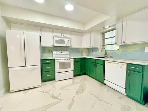 5630 Hollywood Blvd, Hollywood, FL, 33021-6351 | Card Image