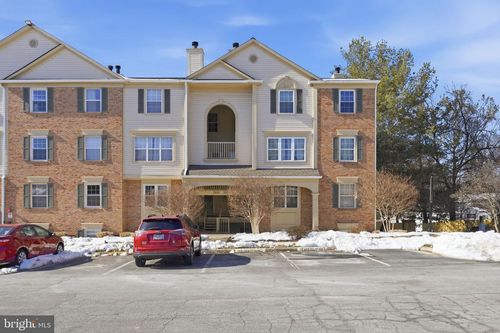 apt-201-2808 Emma Lee St, FALLS CHURCH, VA, 22042-7800 | Card Image