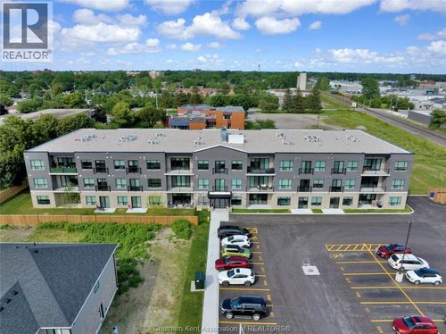 217-175 Churchill Park Rd, Chatham, ON, N7M0V2 | Card Image