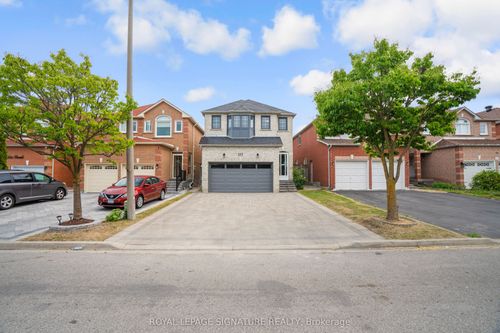 217 Sophia Rd, Markham, ON, L3S4C5 | Card Image