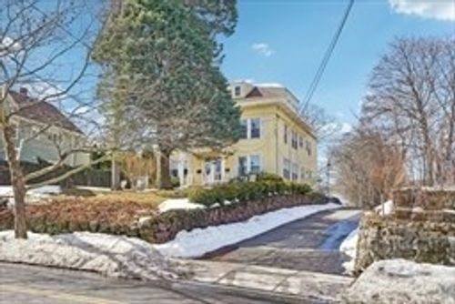 123 White St, Belmont, MA, 02478 | Card Image