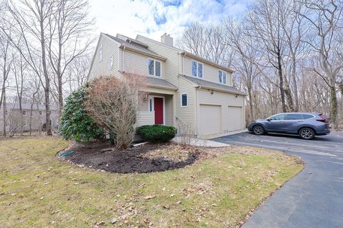 38-38 Poppasquash Rd, North Attleboro, MA, 02760-6309 | Card Image