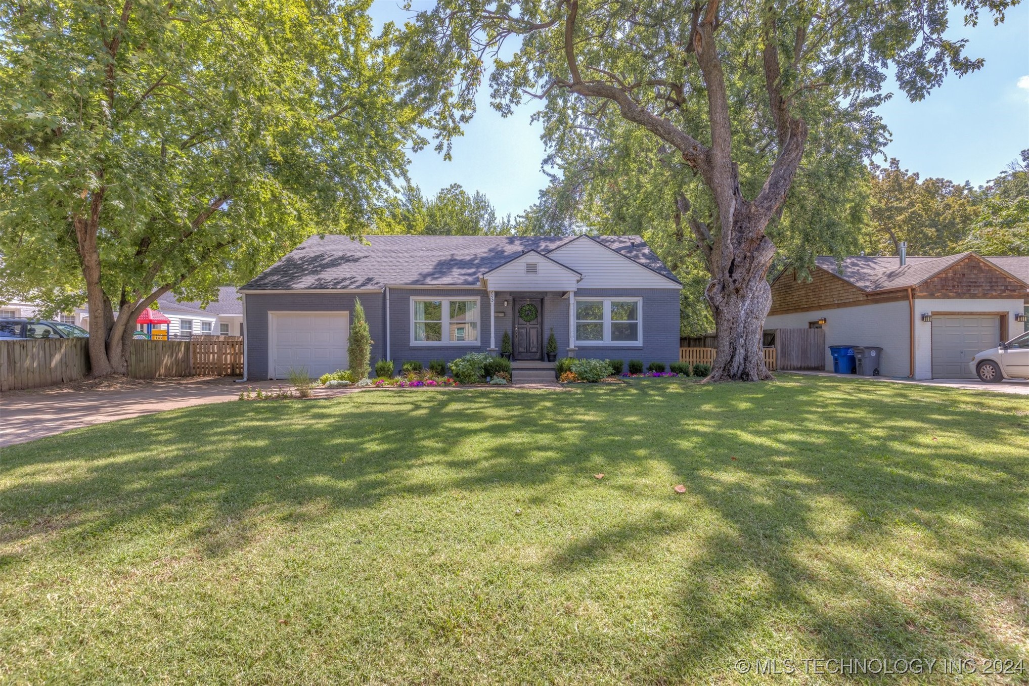 Detroit Ave, Tulsa, OK 74105