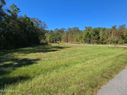 7 G Morgan Rd, Laurel, MS, 39443-7056 | Card Image