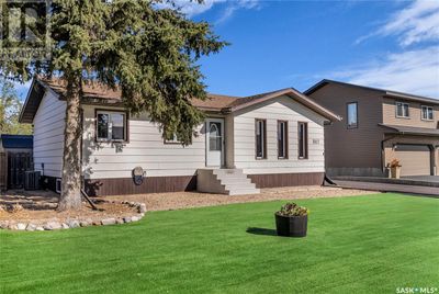 312 7th Ave W, House other with 5 bedrooms, 3 bathrooms and null parking in Watrous SK | Image 3